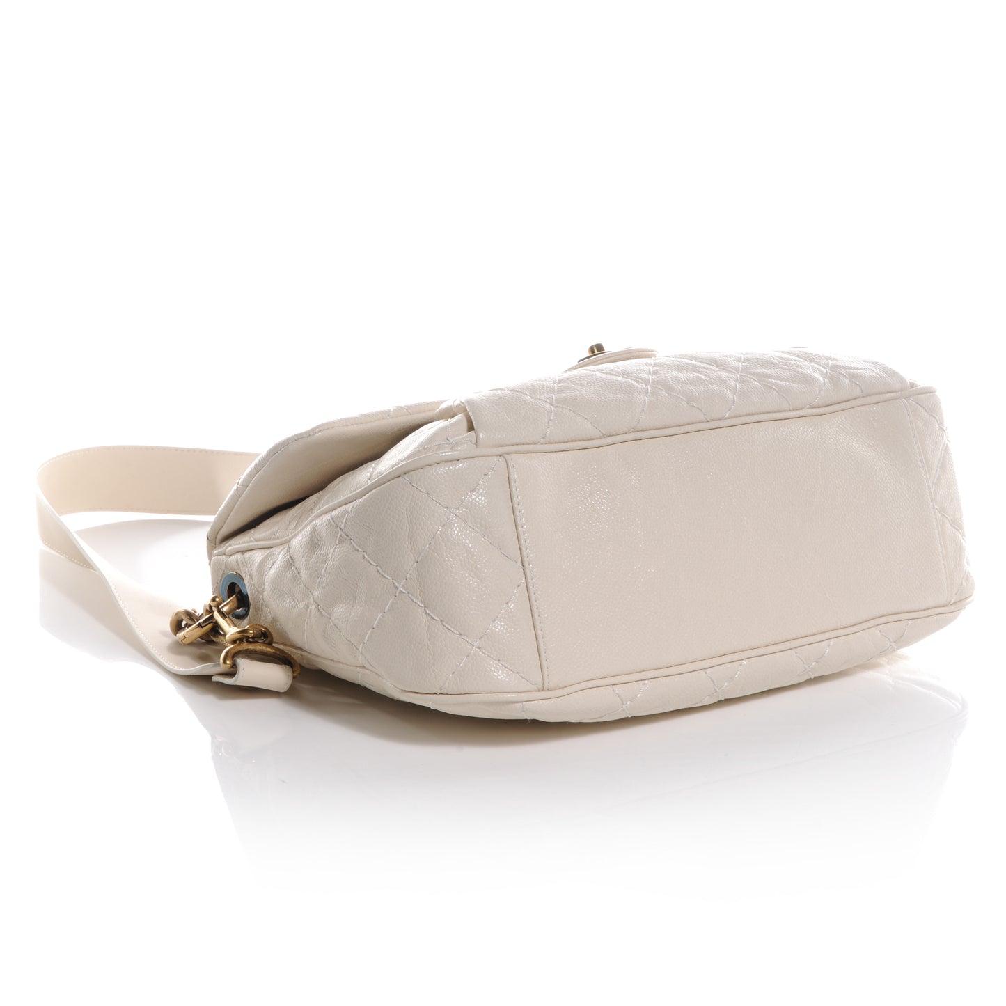 Crumpled Grain Calf Coco Pleats Messenger Flap Ivory