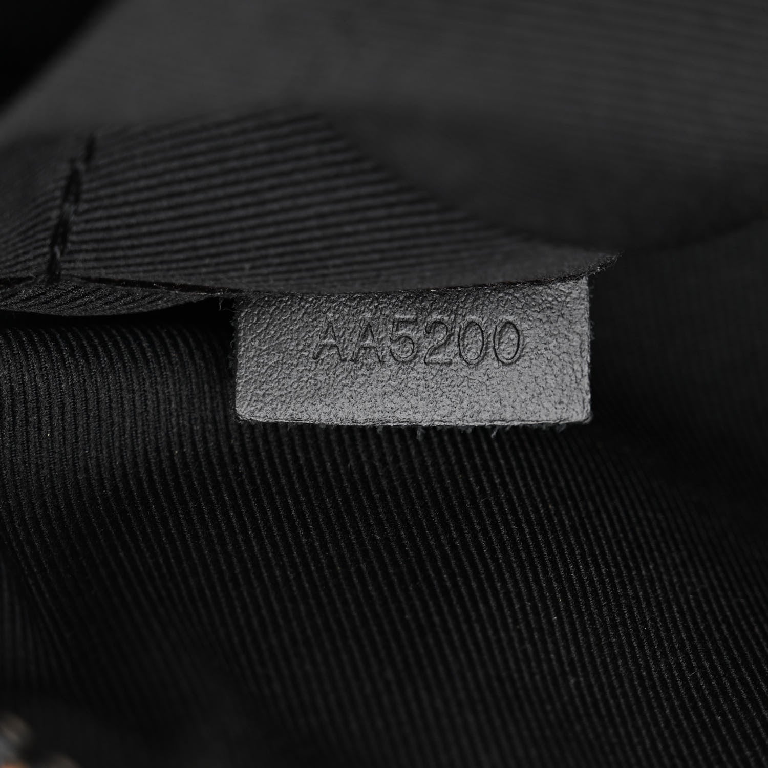 Louis Vuitton Monogram City Keepall 7 of 14