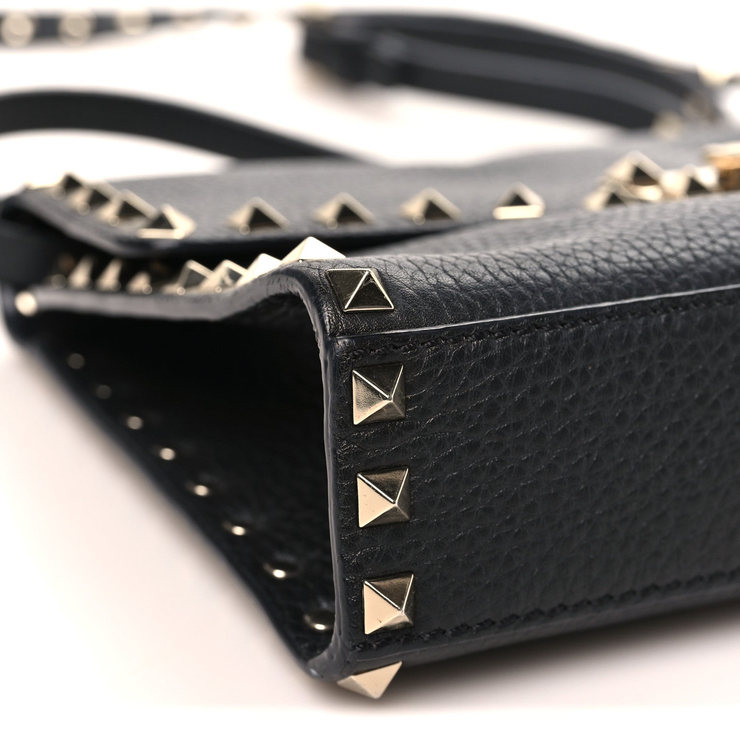 Valentino Garavani Pebbled Calfskin Medium Rockstud Flip Lock Crossbody Bag Black 7 of 8