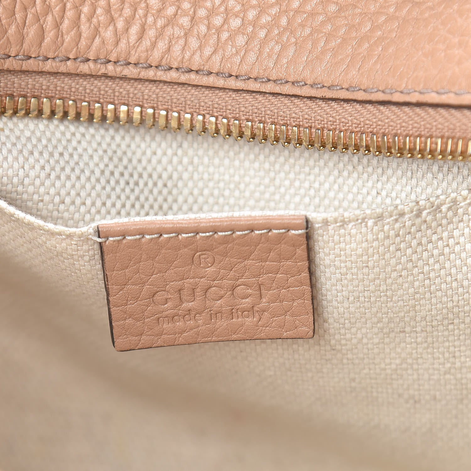 Gucci Pebbled Calfskin Small Soho Disco Bag Camelia 6 of 10