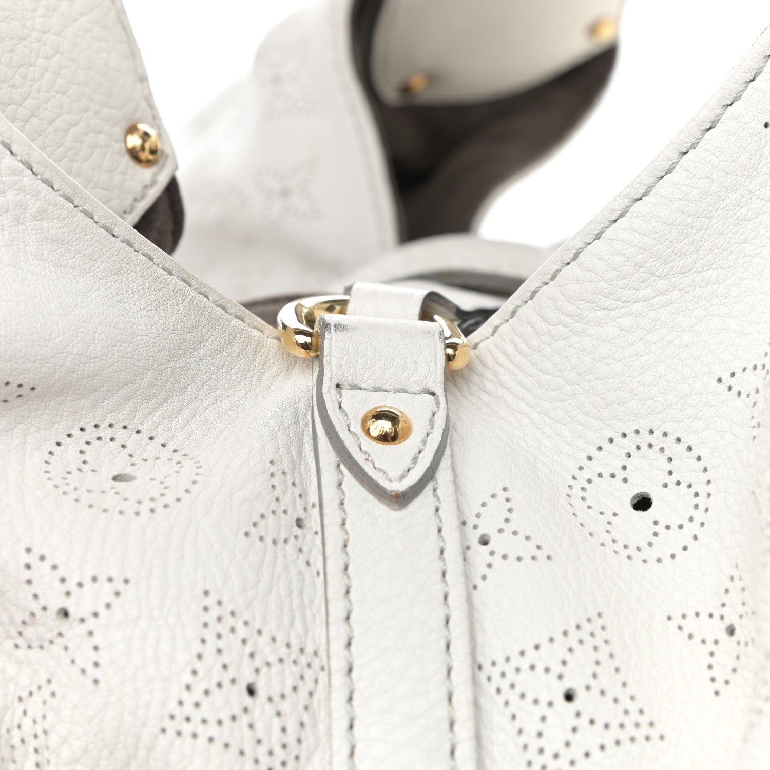 Louis Vuitton Mahina XL White 14 of 14