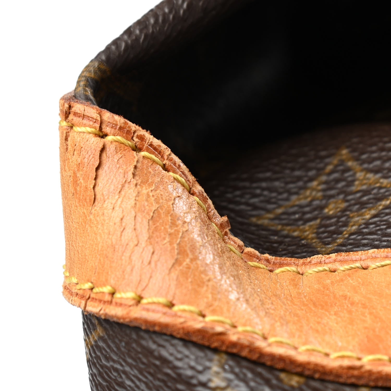 Louis Vuitton Monogram Cruiser 40 14 of 16