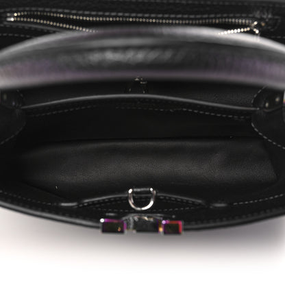 Louis Vuitton Taurillon Capucines BB Scarabeo Iridescent Black 4 of 8