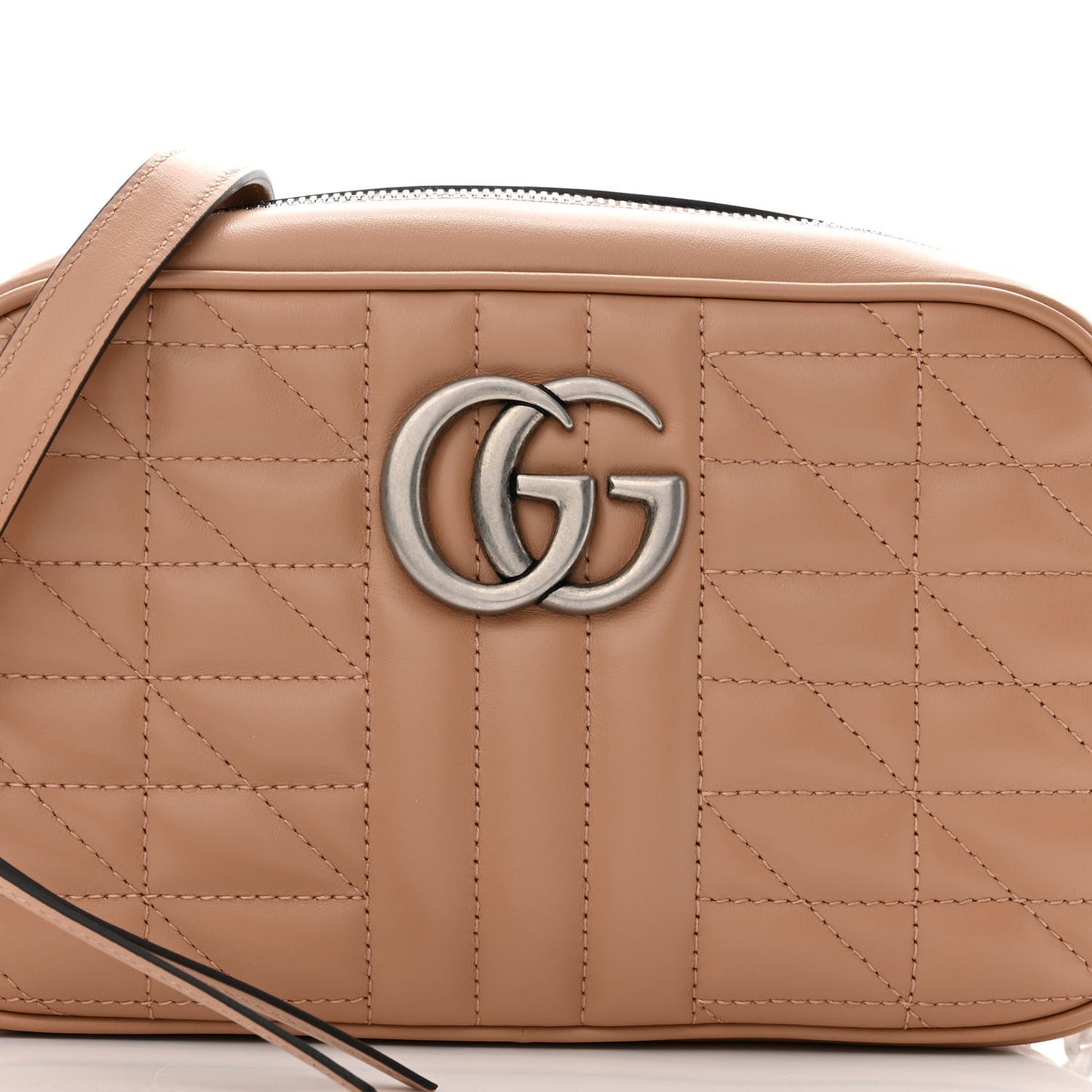 Calfskin Matelasse Aria Small GG Marmont Chain Shoulder Bag Camelia