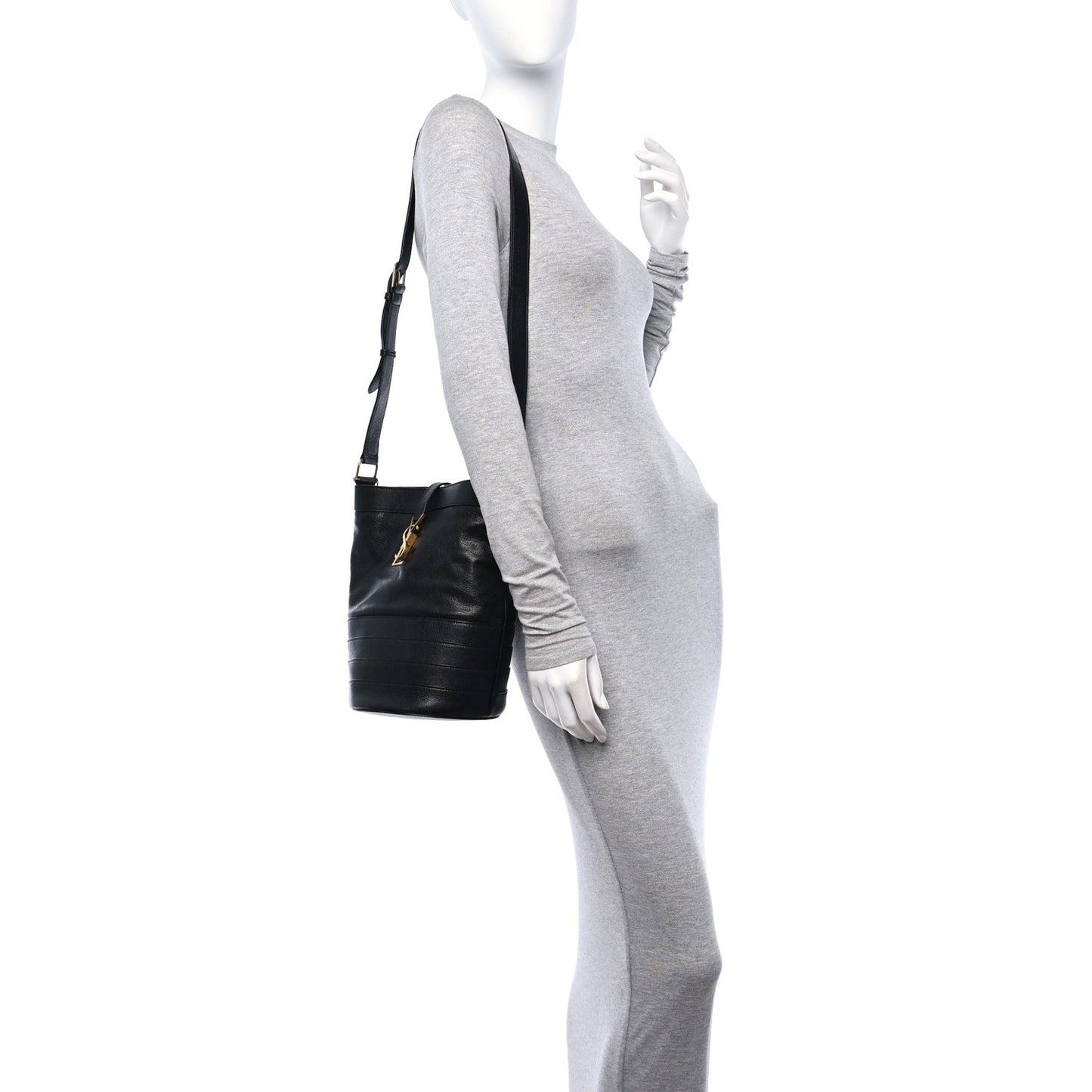 Lambskin Seau Fermoir Bucket Bag Black