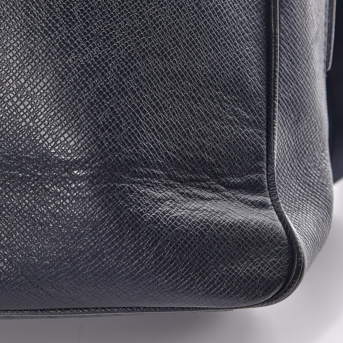 Taiga Milo Messenger Boreal