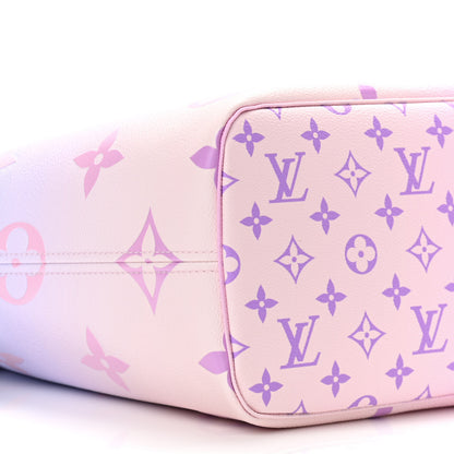 Louis Vuitton Monogram Giant Spring In The City Neverfull MM Sunrise Pastel 9 of 10