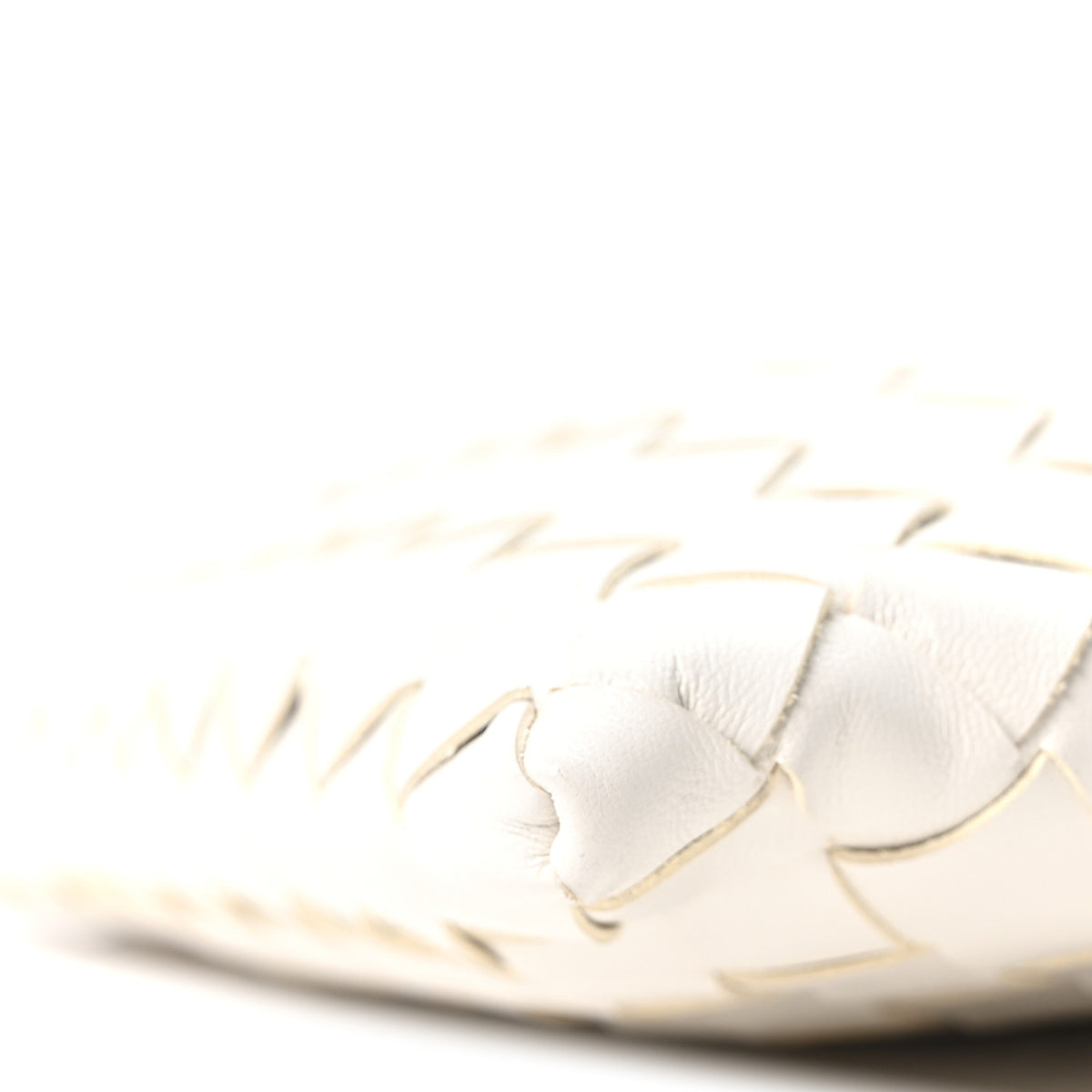 Bottega Veneta Calfskin Intrecciato Mini Hop White 1853238 