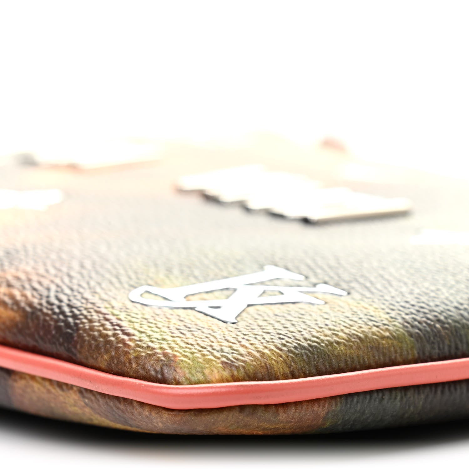 Louis Vuitton Masters Da Vinci Pochette Clutch Corail 8 of 9