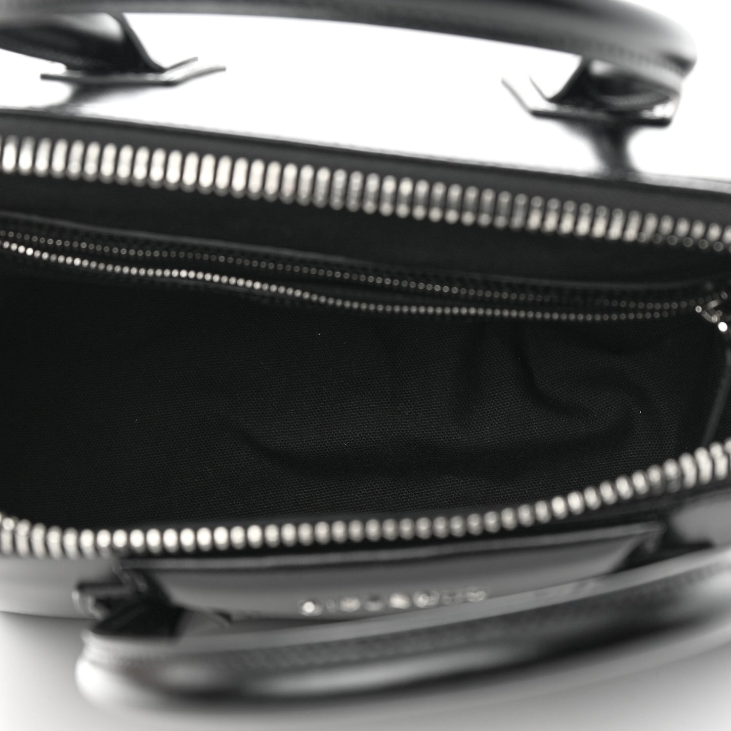 Shiny Lord Calfskin Small Antigona Black