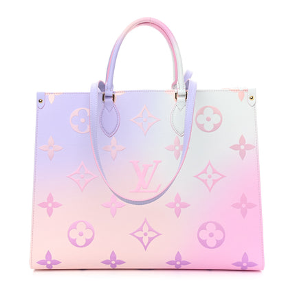 Louis Vuitton Monogram Giant Spring In The City Onthego GM Sunrise Pastel 1 of 11