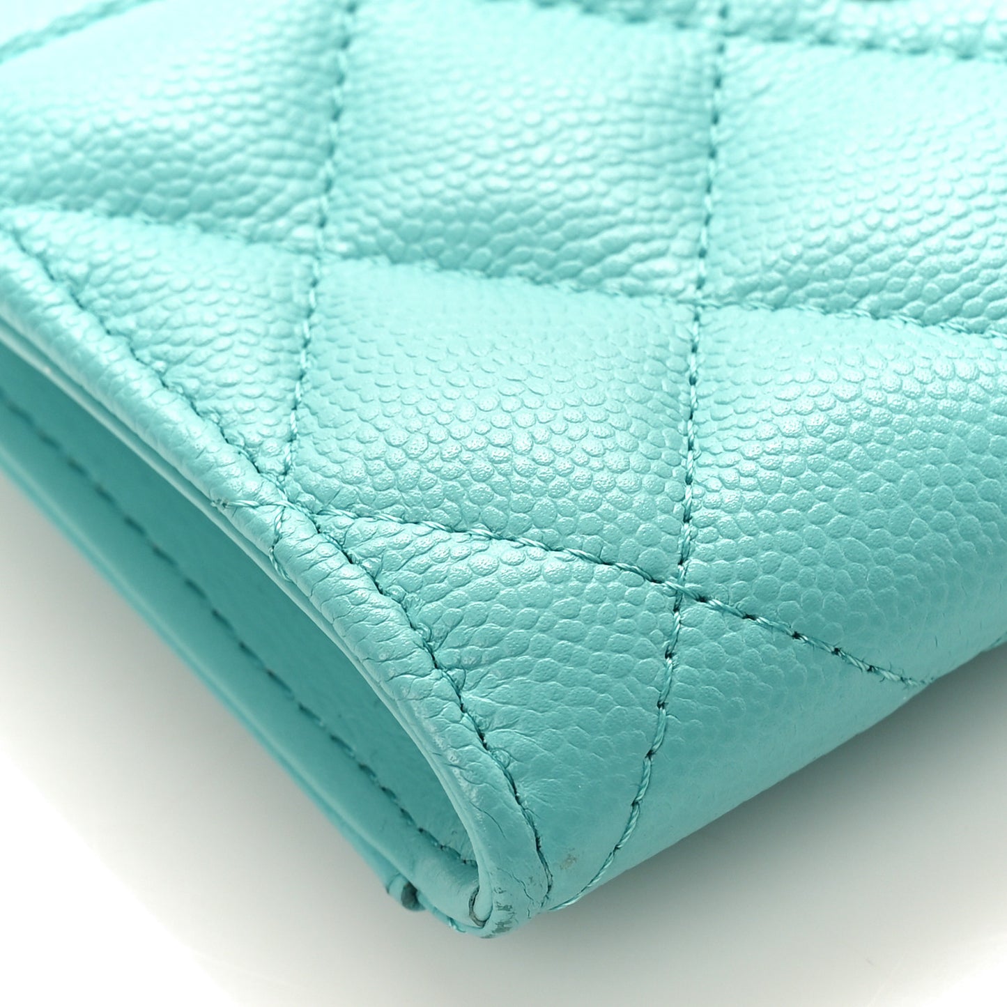Caviar Quilted CC Zip Around Card Holder Blue