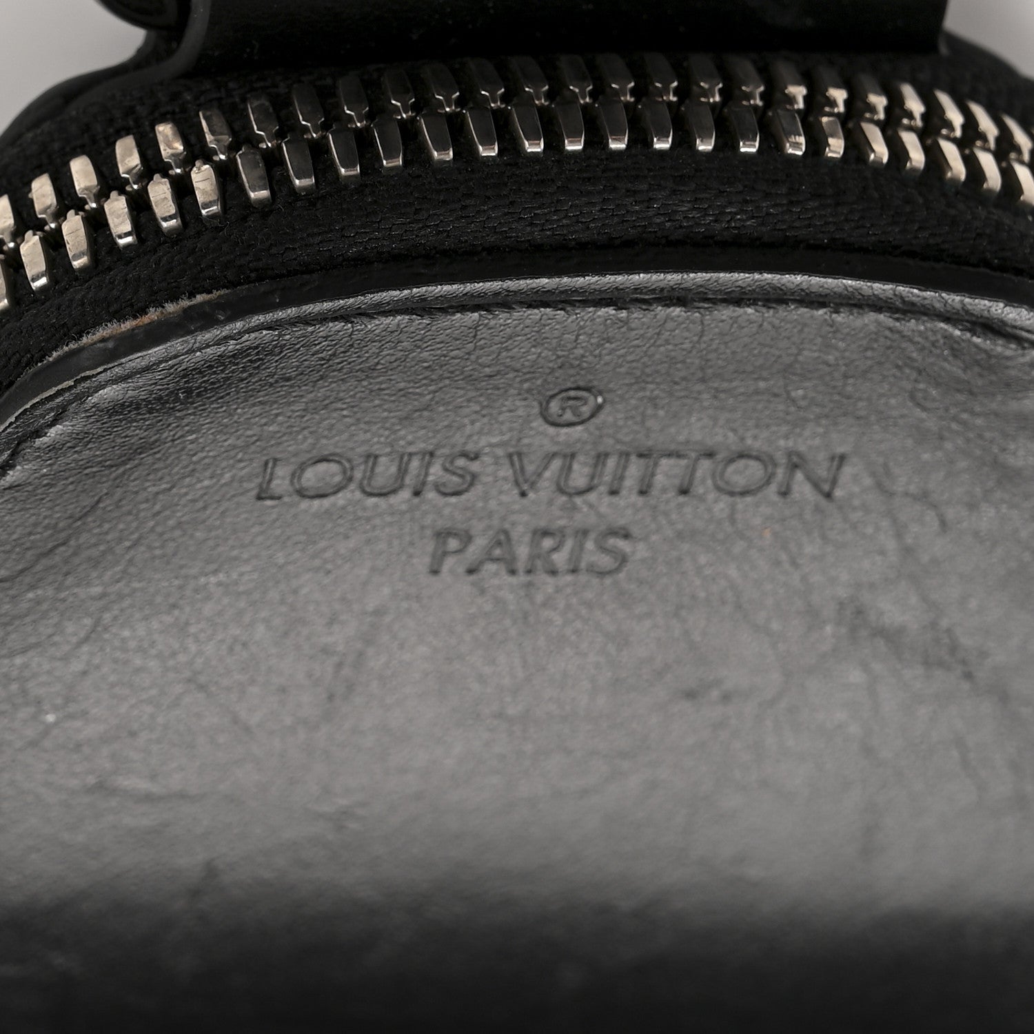 Louis Vuitton Damier Graphite Avenue Sling Bag NM NM 11 of 14