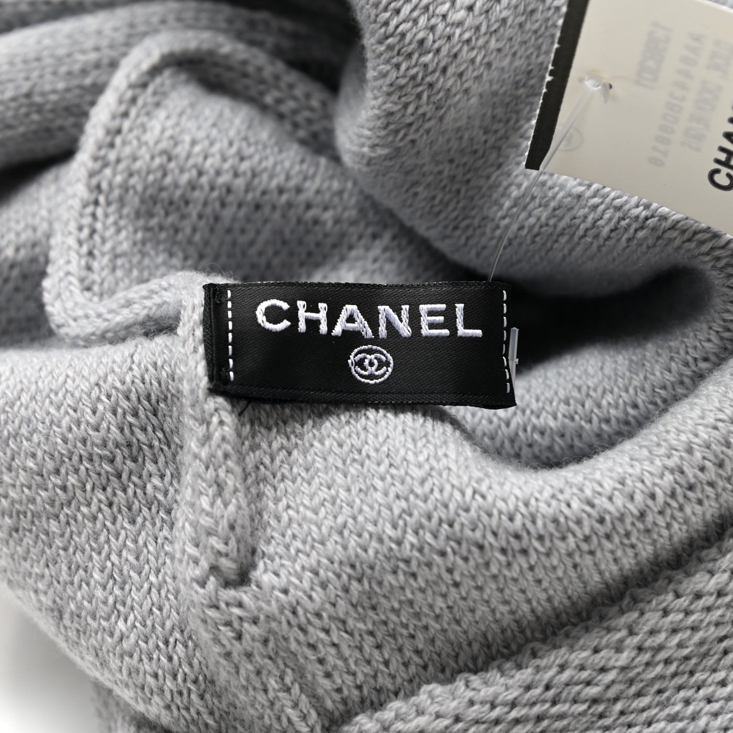 Chanel Cashmere CC Beanie Hat Grey 4 of 5