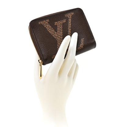 Louis Vuitton Monogram Giant Zippy Coin Purse 2 of 10