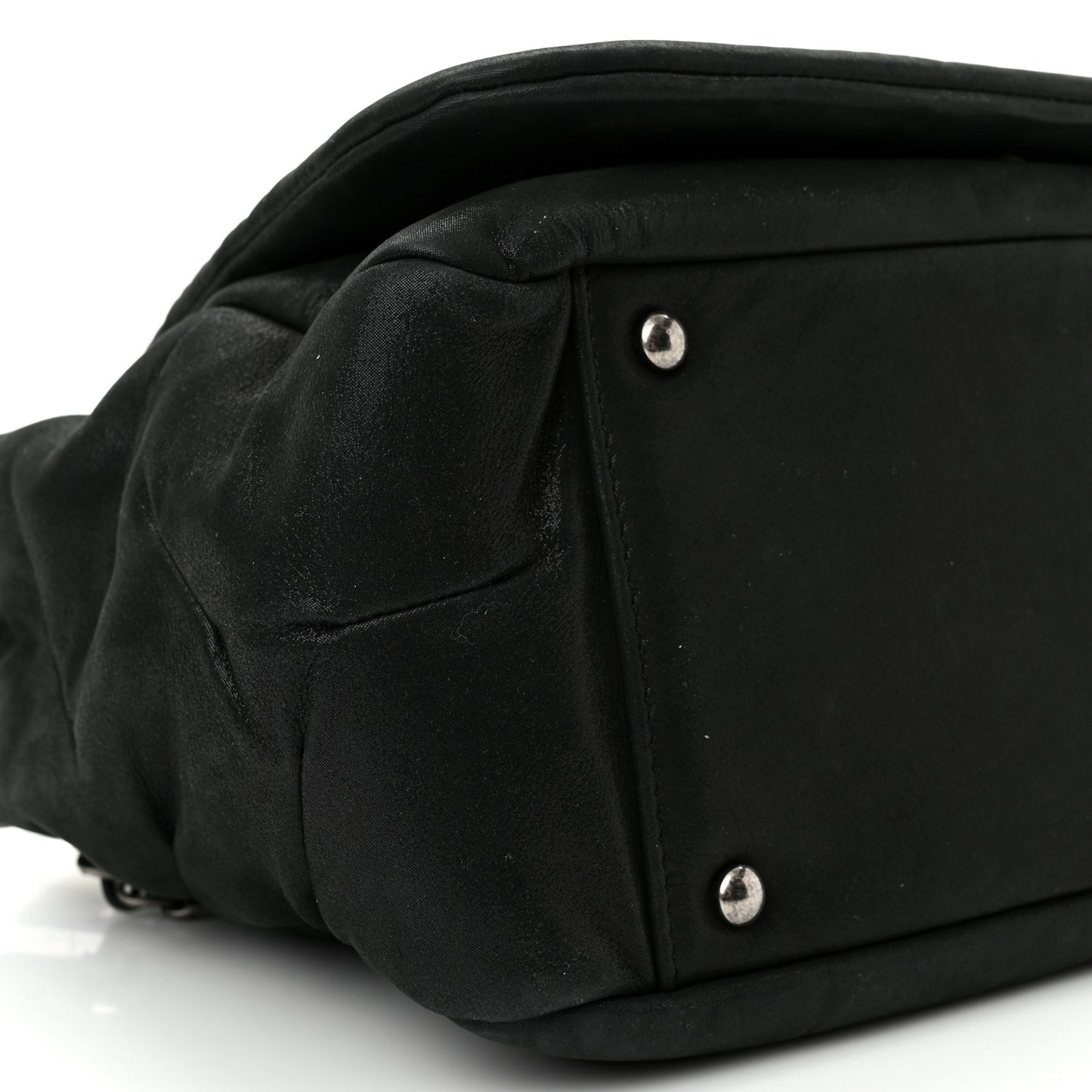 Iridescent Calfskin Glint Accordion Flap Black