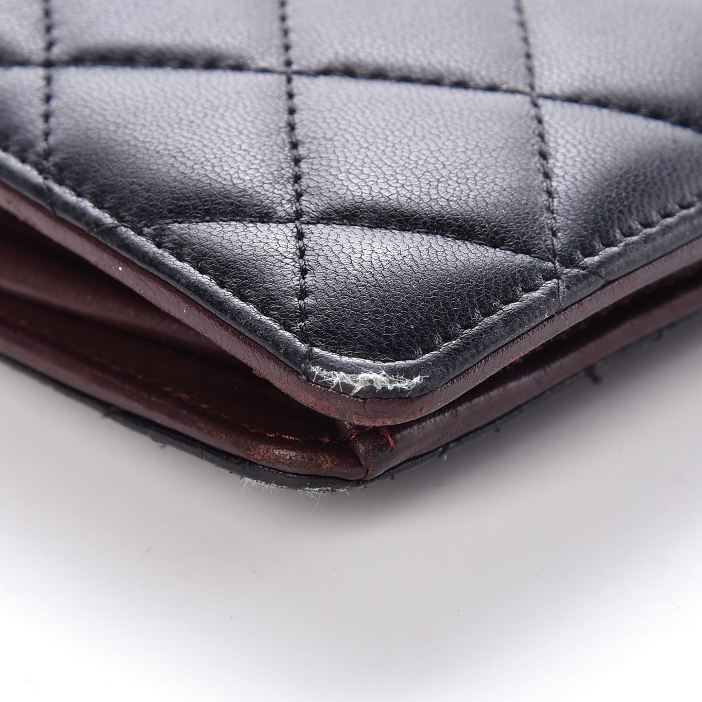 Lambskin Quilted Yen Wallet Black