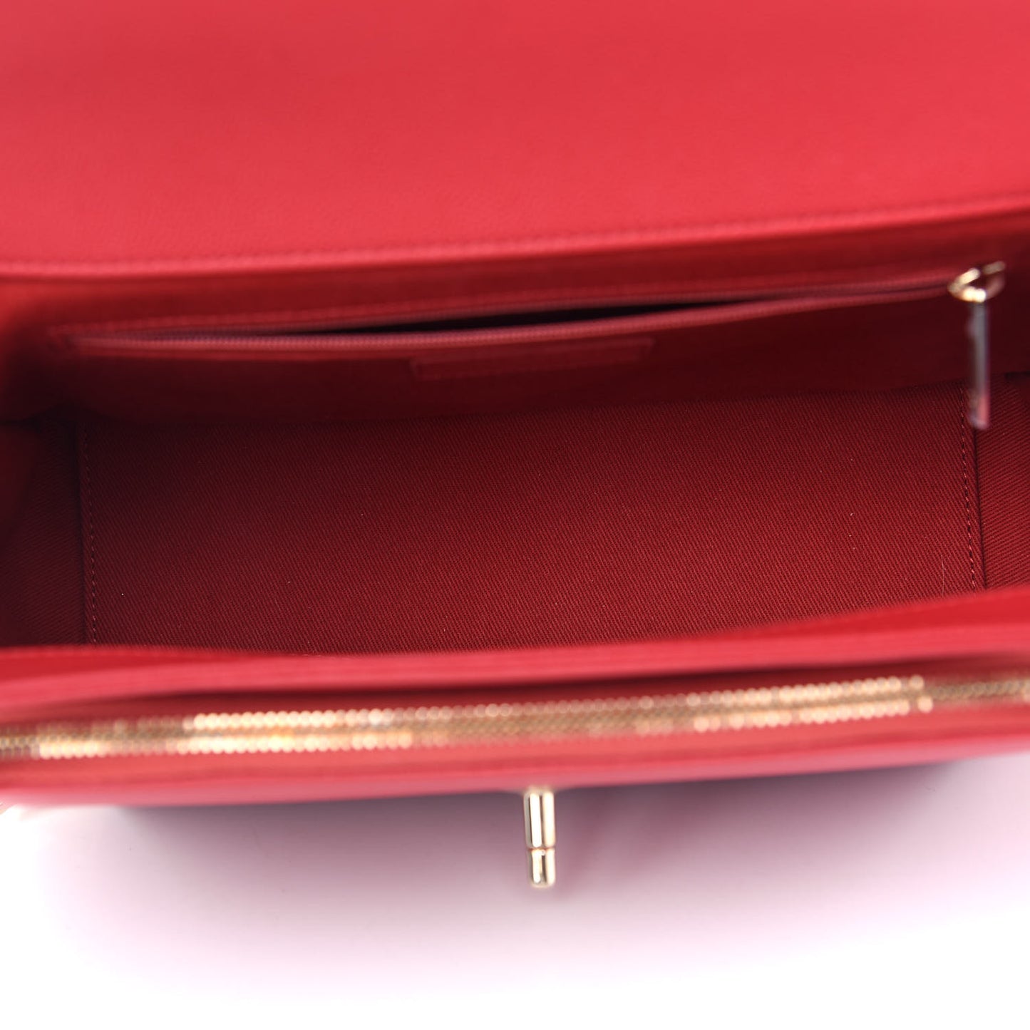 Caviar Quilted Large Business Affinity Flap Red
