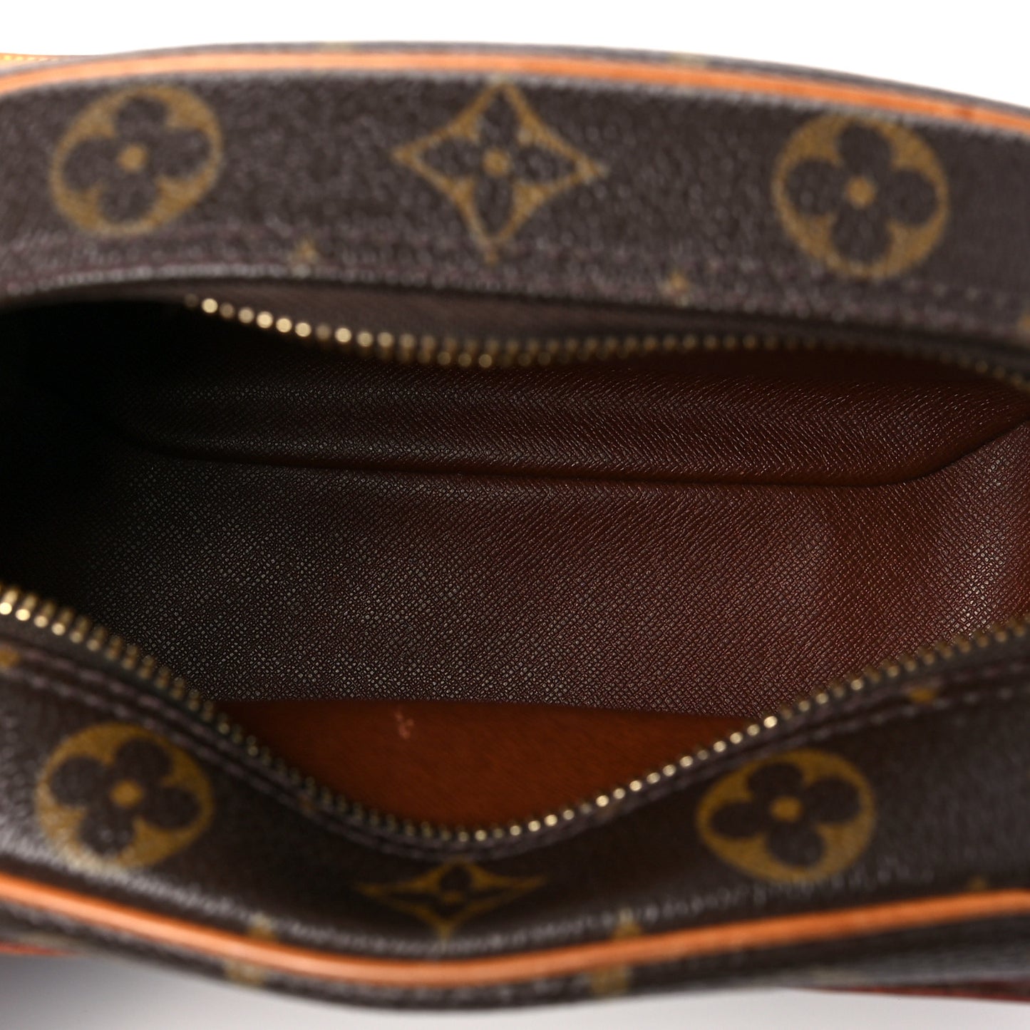 Monogram Blois