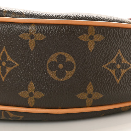 Louis Vuitton Monogram Loop 9 of 9