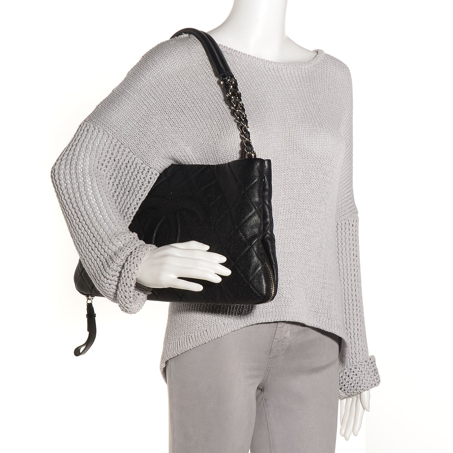 Caviar Expandable Zip Shoulder Bag Black