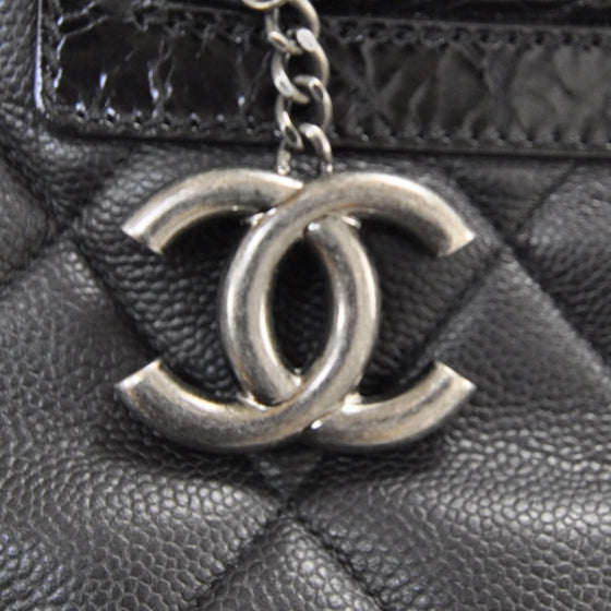 Caviar Quilted Coco Casual Tote Black
