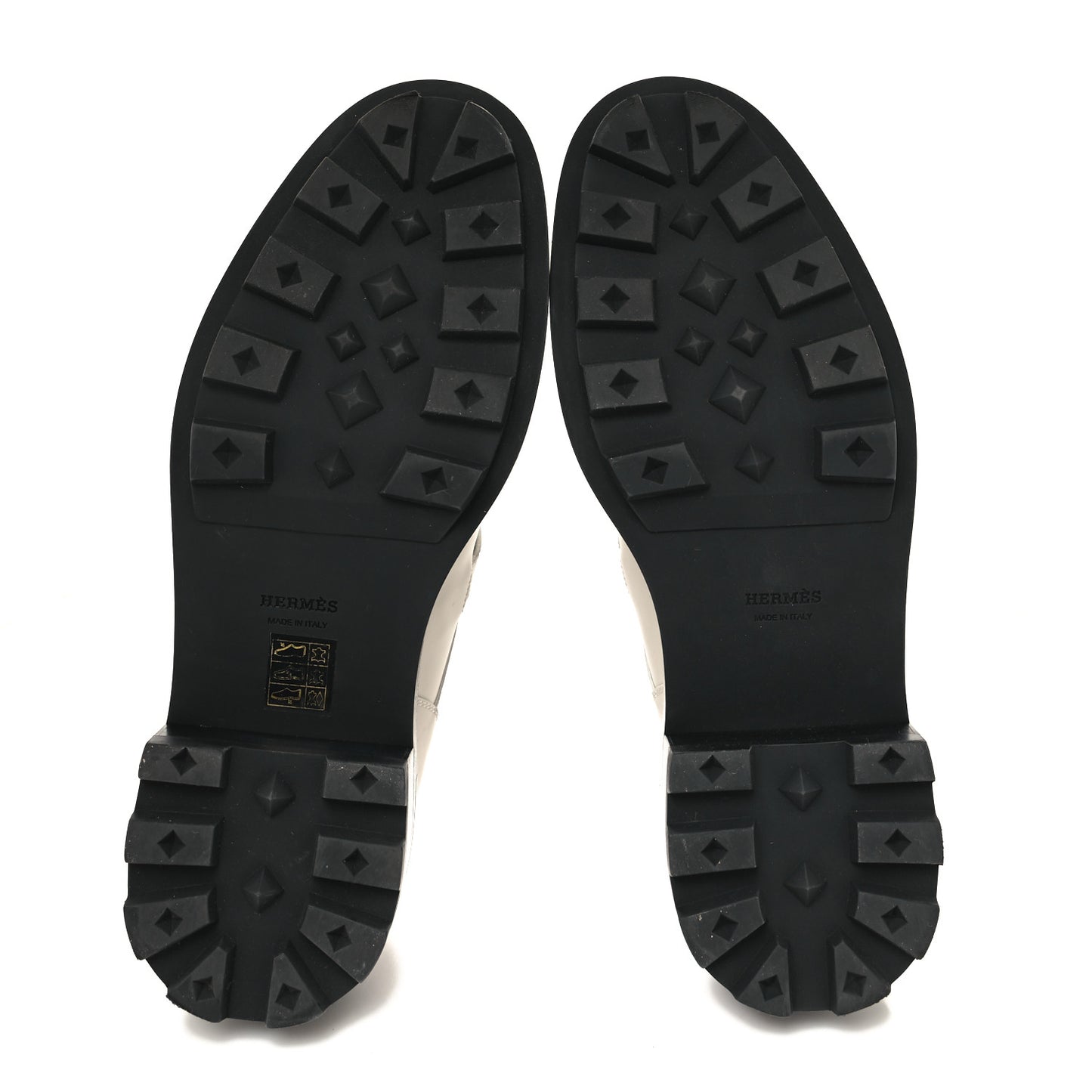 Glossed Calfskin First Derby 39 Beige Glaise