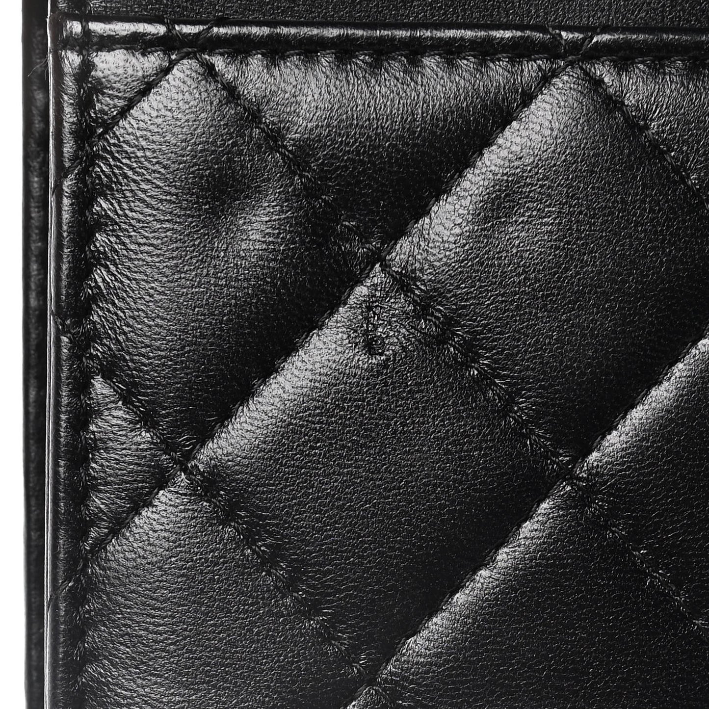 Lambskin Quilted Wallet On Chain WOC Black