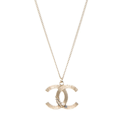 Chanel Pearl Feather CC Pendant Necklace Gold 1 of 5