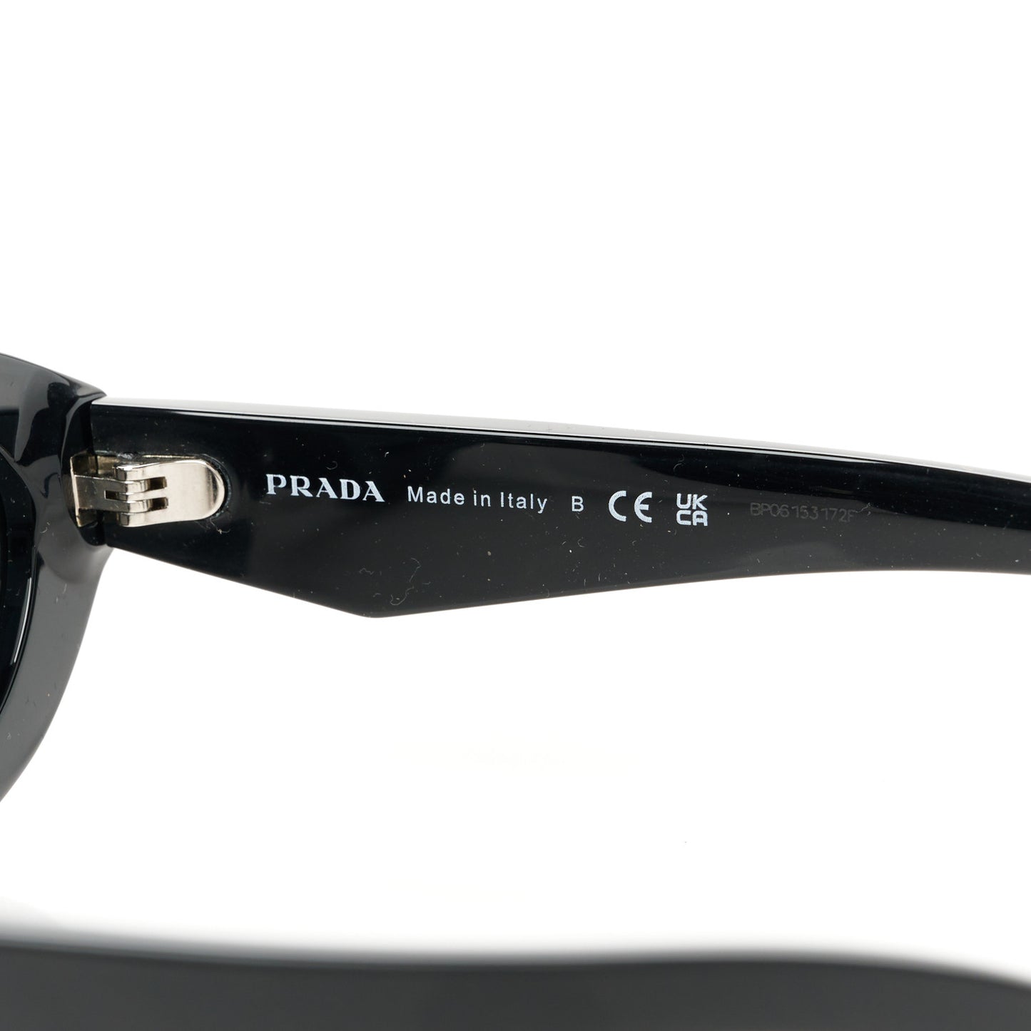 Acetate Oval Sunglasses SPR 26Z Black