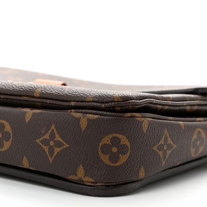 Louis Vuitton Monogram Pochette Metis 9 of 10