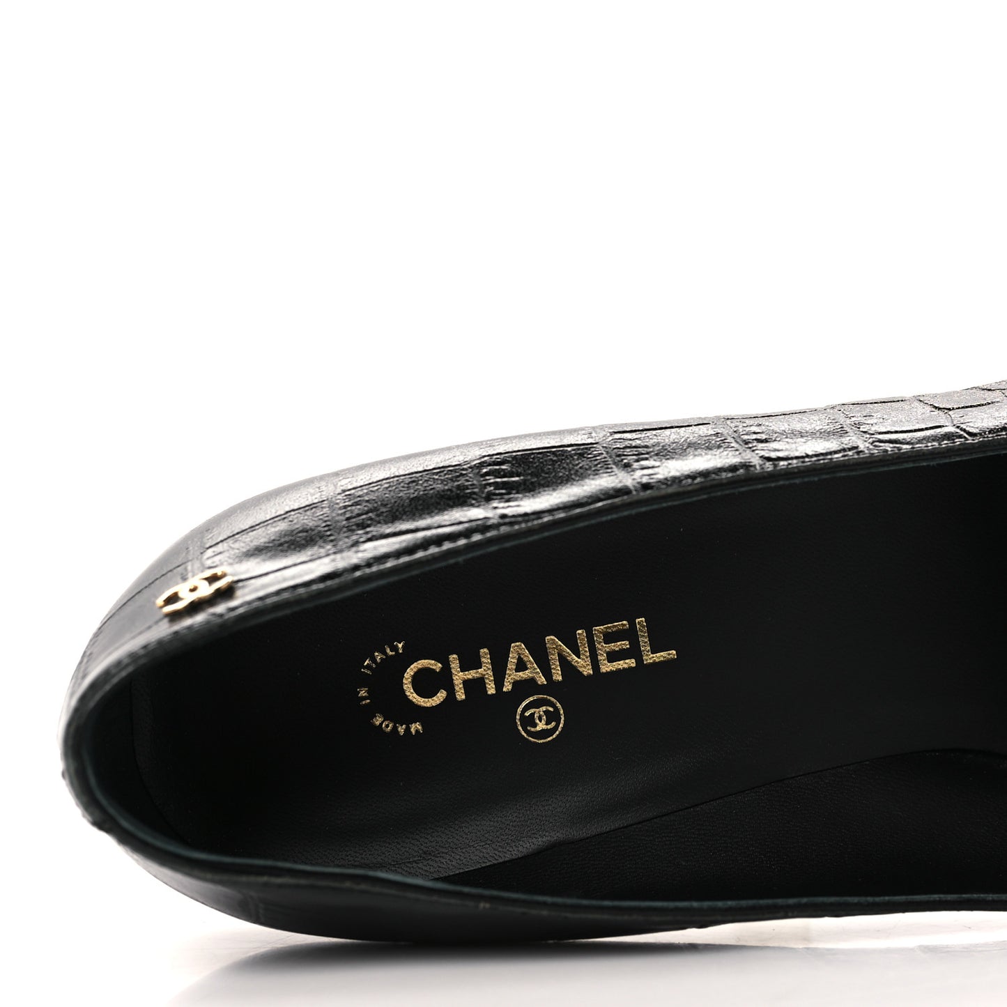 Crocodile Embossed Crumpled Patent Cap Toe Pumps 39 Black