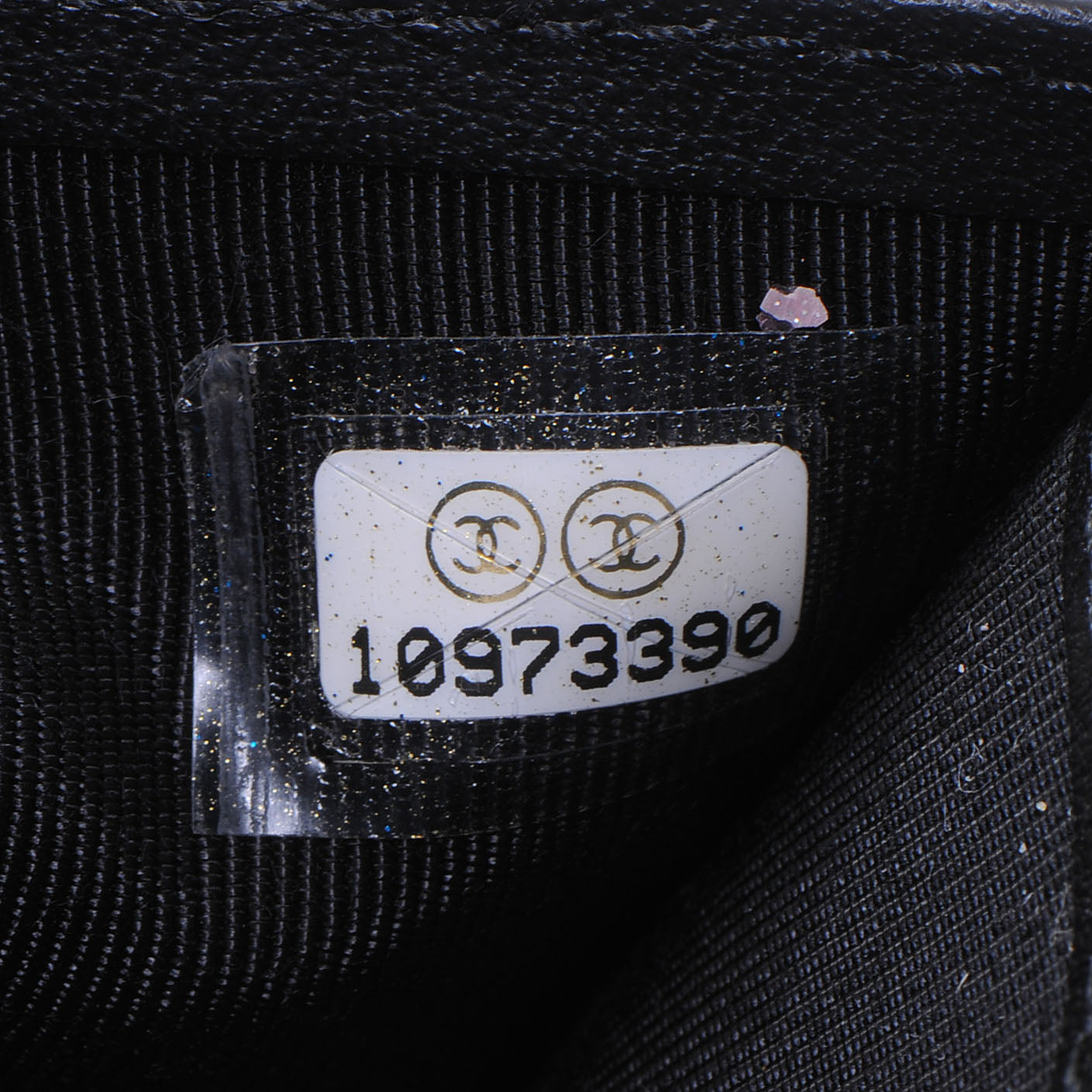 Diamond Stitched Yen Wallet White