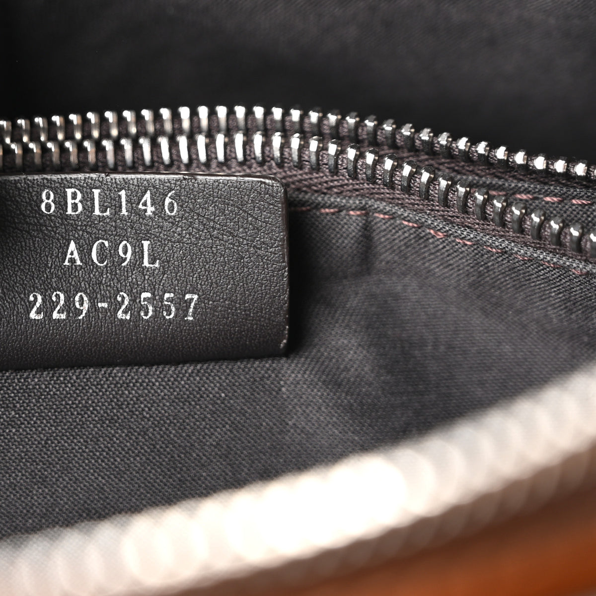 Vitello King Logo Embossed Medium By The Way Boston Bag Cuoio