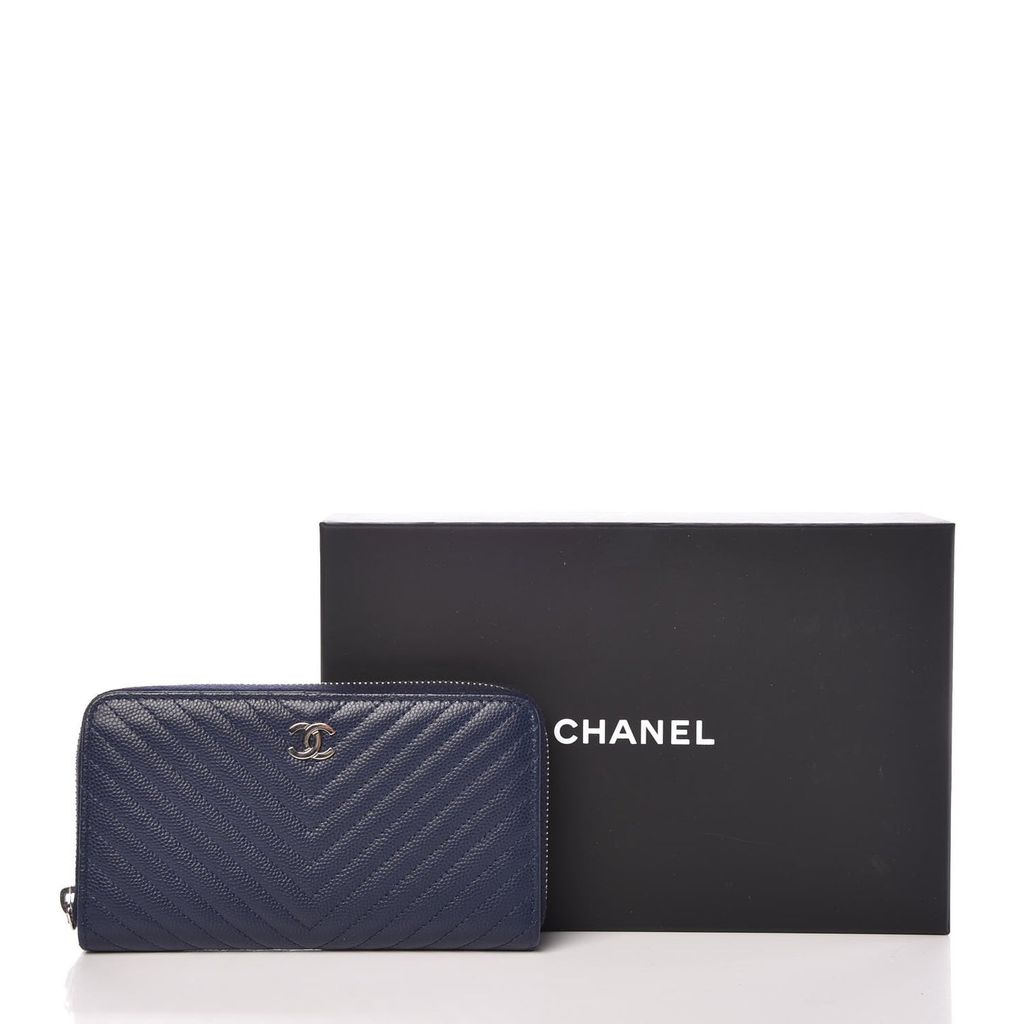 Caviar Chevron Quilted Small Zip Around Wallet Blue