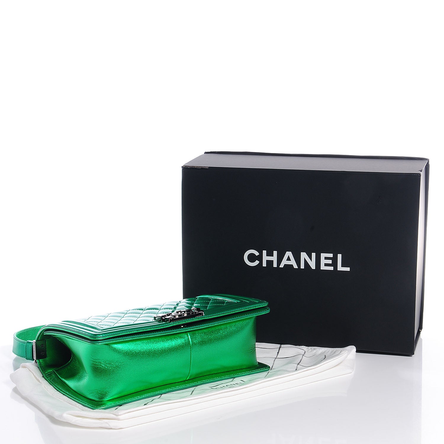 Chanel Metallic Patent Calfskin Medium Boy Flap Green 4 of 9