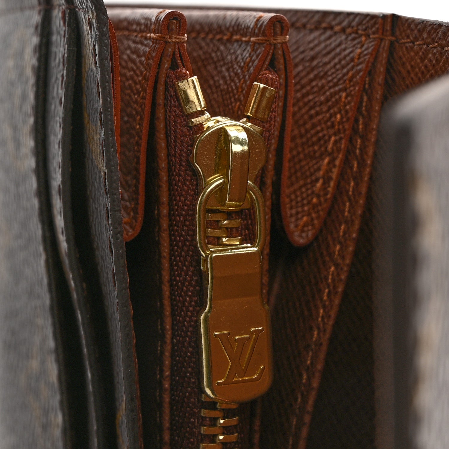 Louis Vuitton Monogram Sarah Wallet 12 of 13