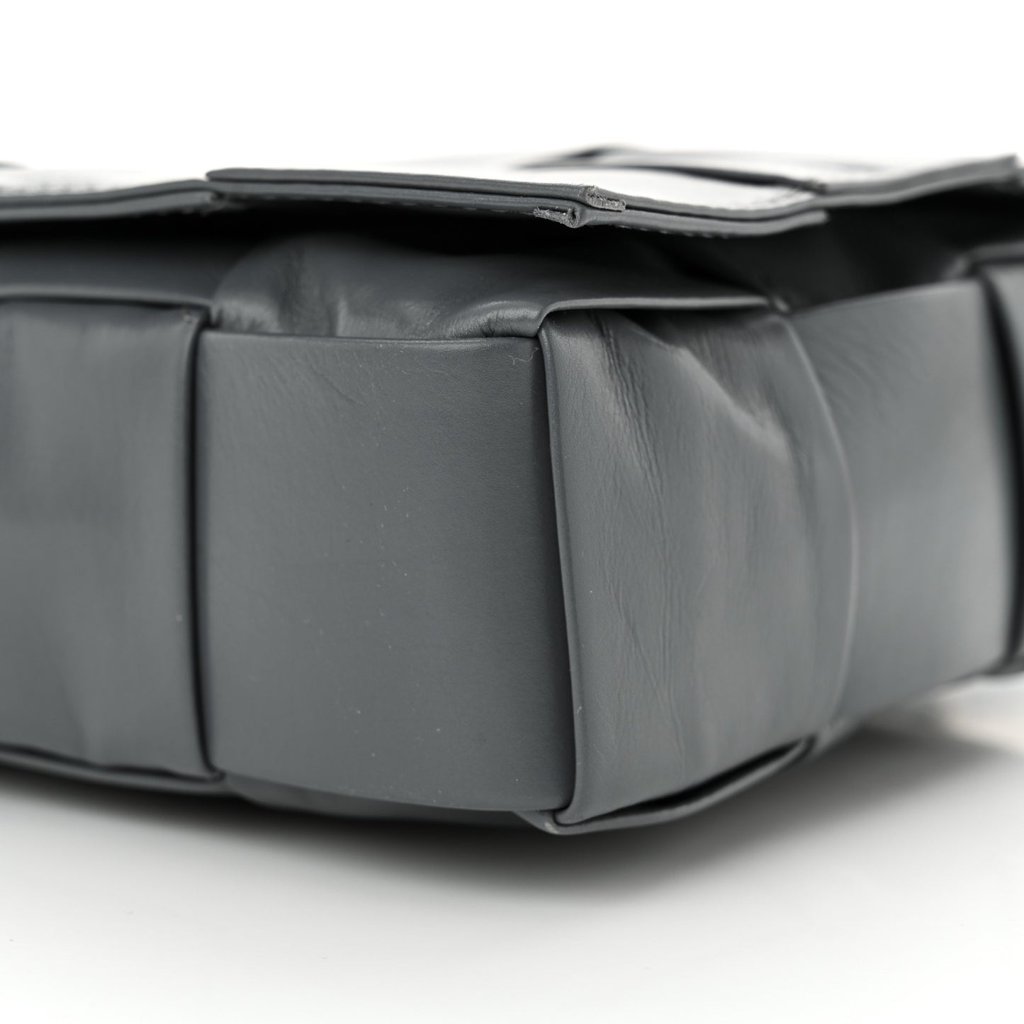 Paper Calfskin Maxi Intreccio Small Cassette Crossbody Bag Thunder