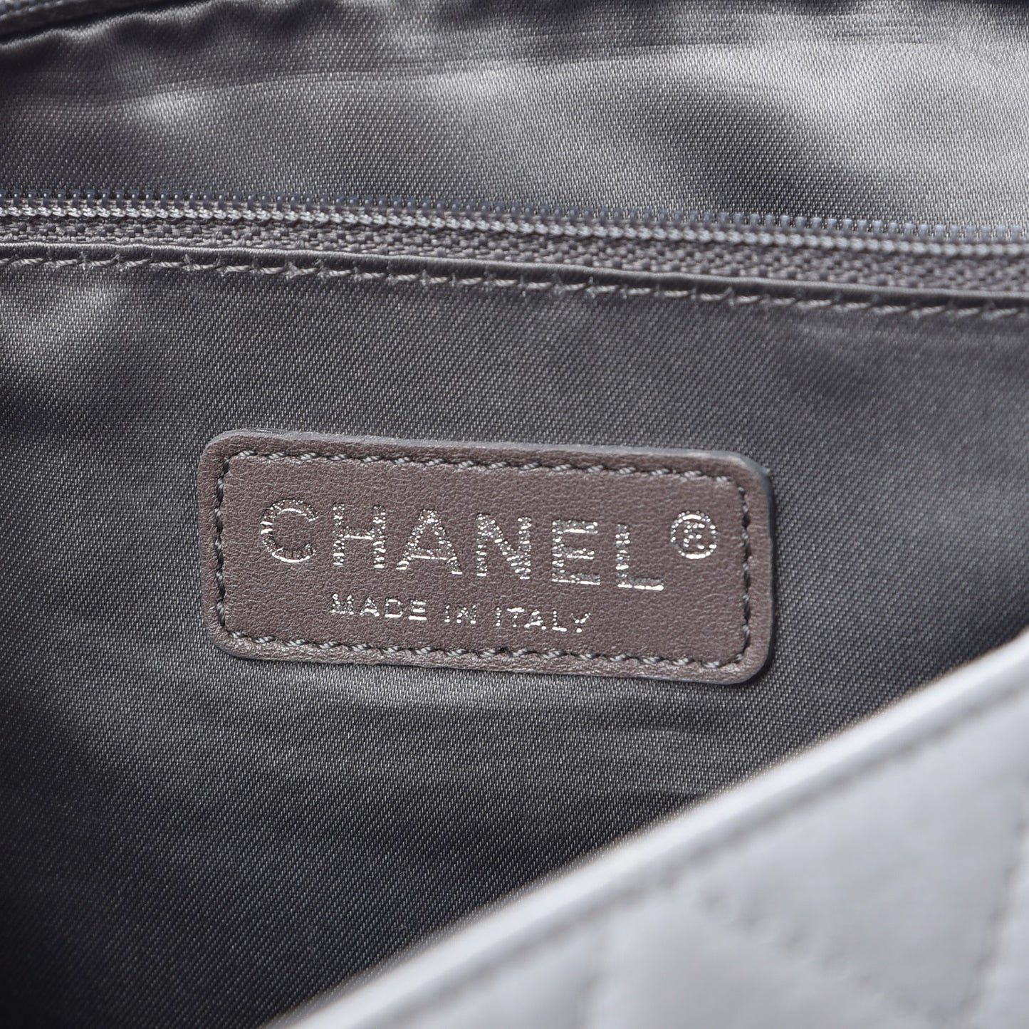 Vinyl Quilted Jumbo Melrose Degrade Flap Black