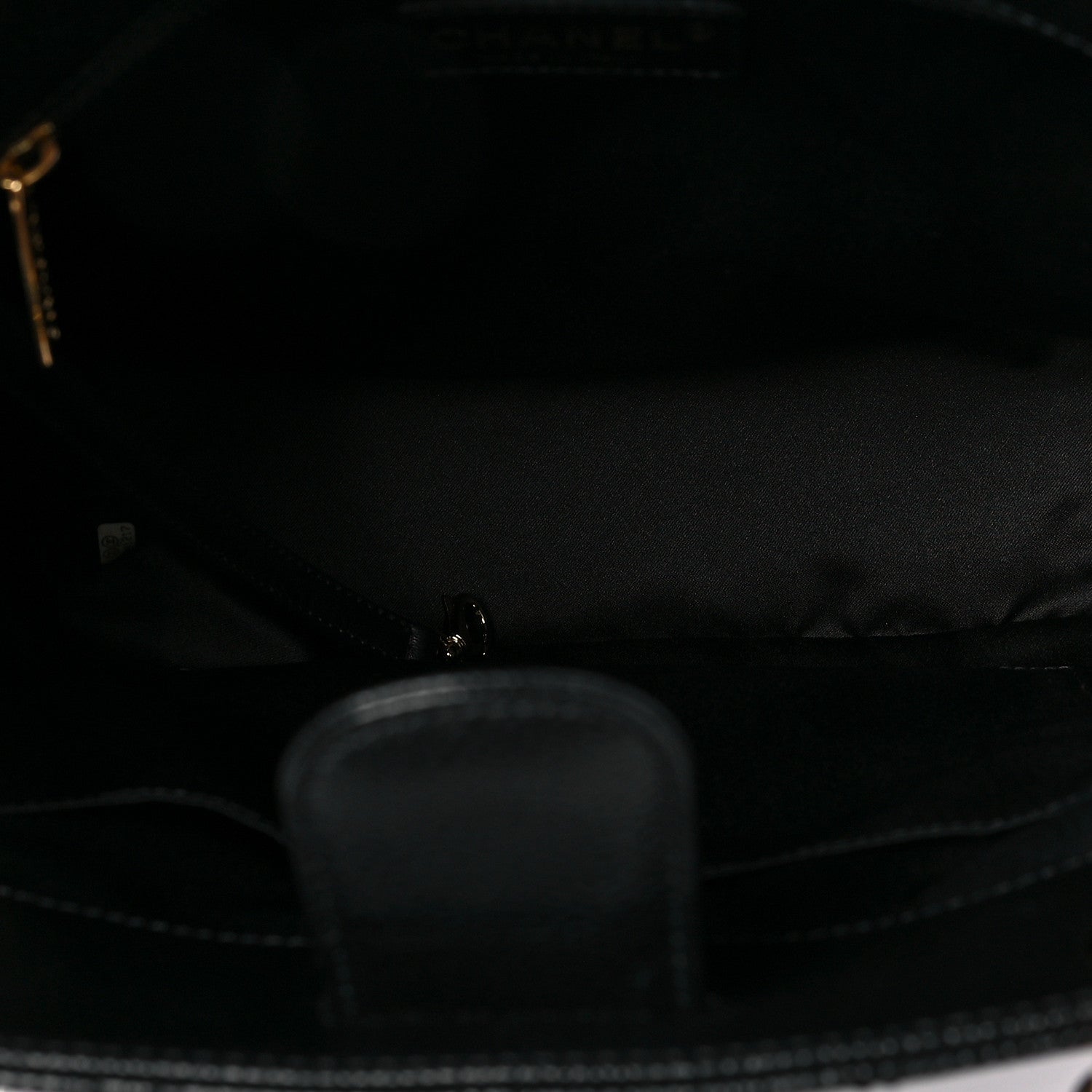 Chanel Caviar Quilted Petit Shopping Tote PST Black 5 of 8