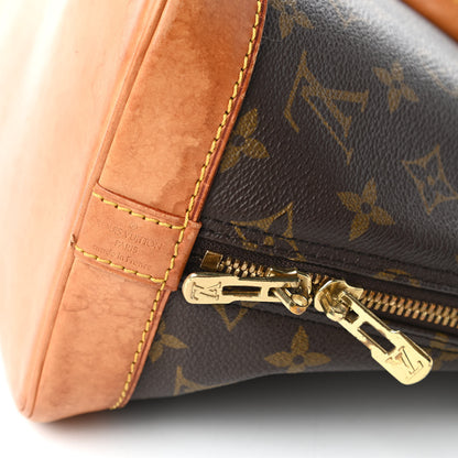 Louis Vuitton Monogram Alma PM 8 of 9