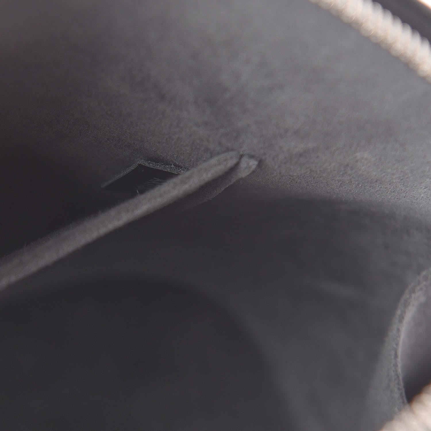 Louis Vuitton Epi Alma PM Black 7 of 11