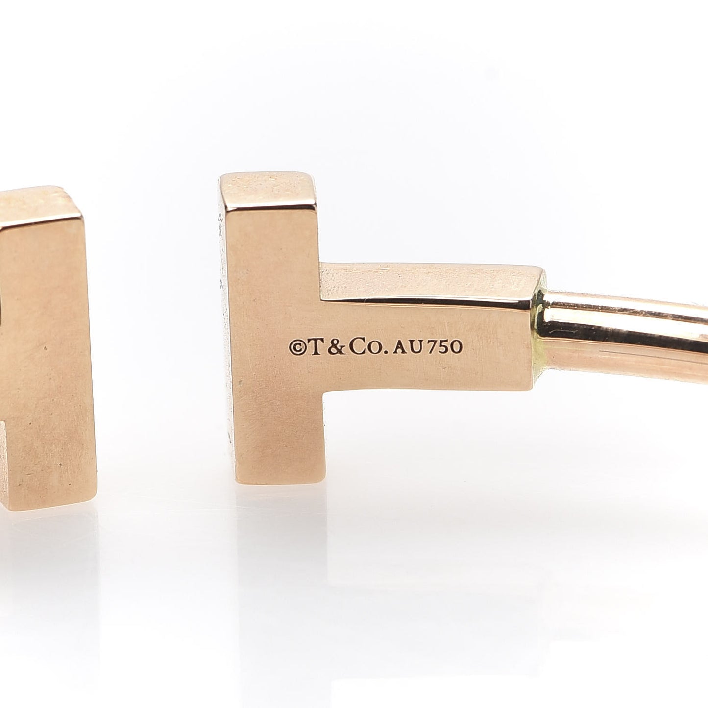 18K Rose Gold T Wire Bracelet