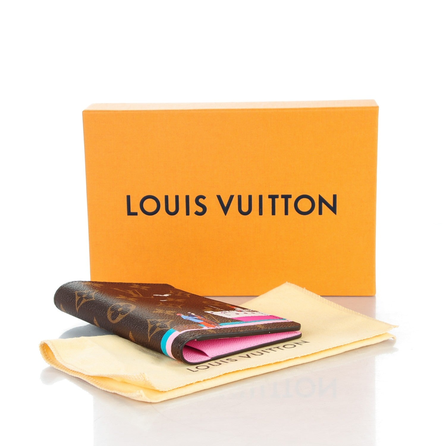 Louis Vuitton Monogram 2016 Christmas Animation Passport Cover Rose Ballerine 4 of 7