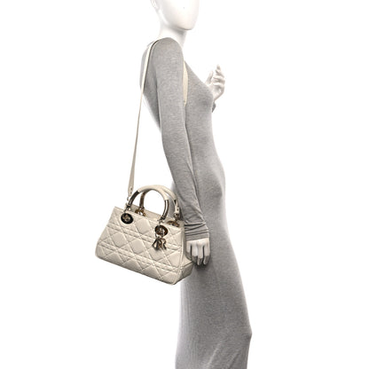 Christian Dior Calfskin Cannage Medium The Lady 95.22 White 2 of 13