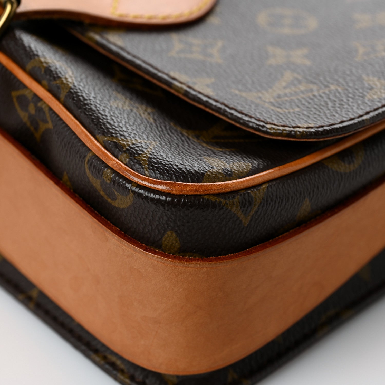 Louis Vuitton Monogram Cartouchiere 22 10 of 13