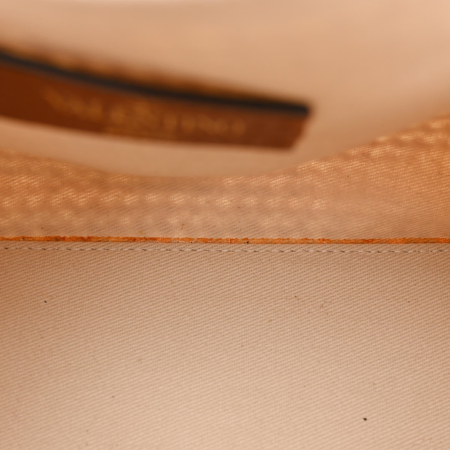 Valentino Garavani Raffia Grained Calfskin Small Rockstud Vlogo Tote Naturale 10 of 11