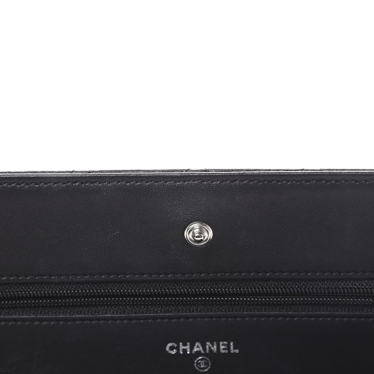 Lambskin Quilted Wallet On Chain WOC Black
