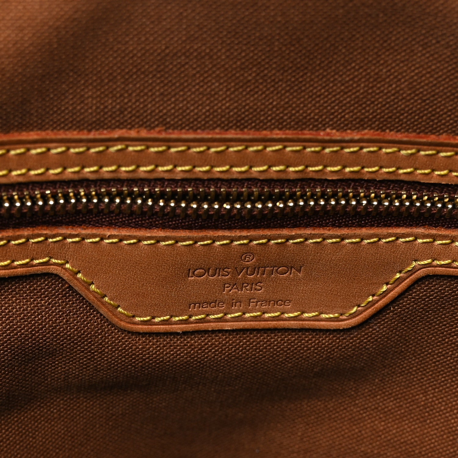 Louis Vuitton Monogram Cabas Mezzo 6 of 8