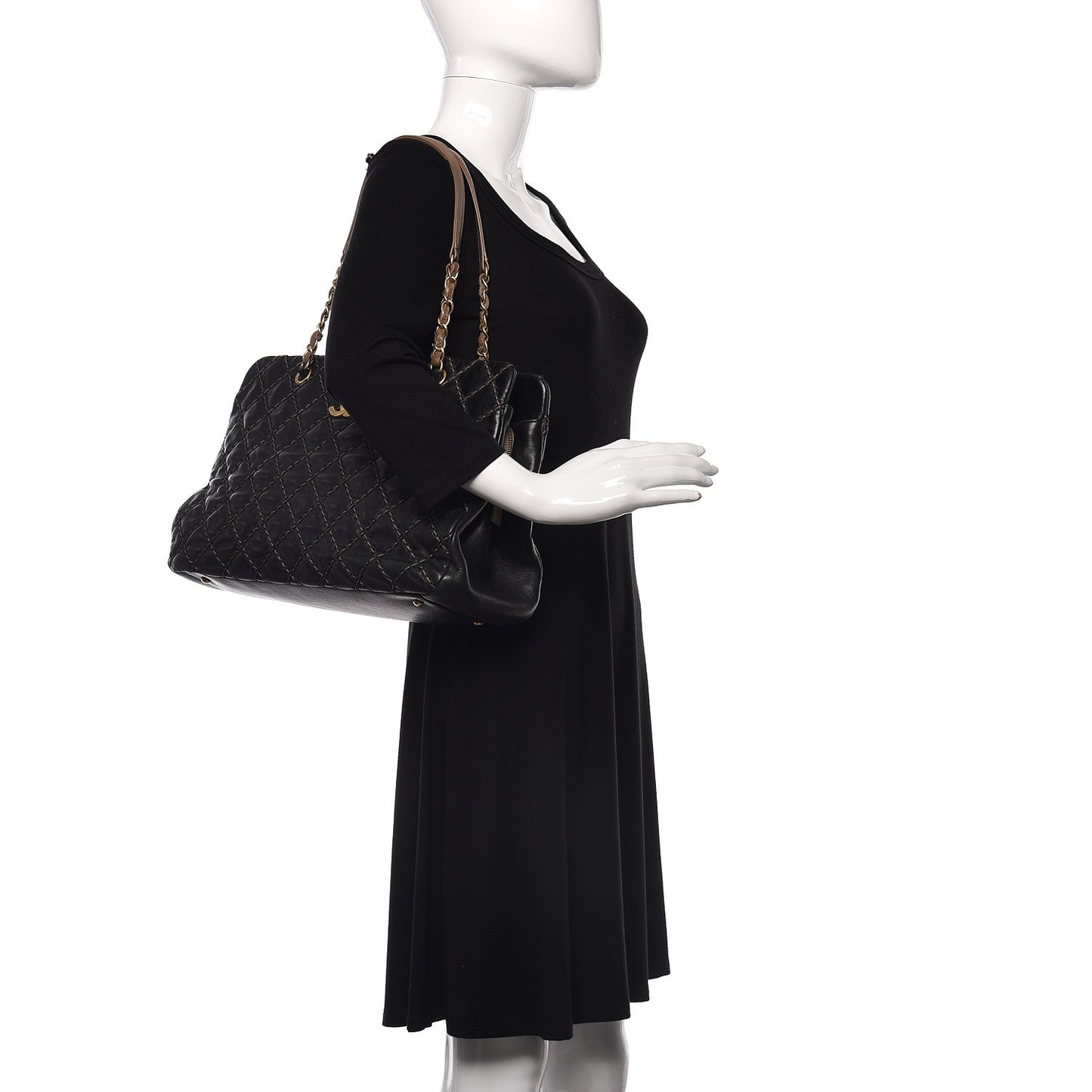 Calfskin Double Contrast Stitch Large Tote Black